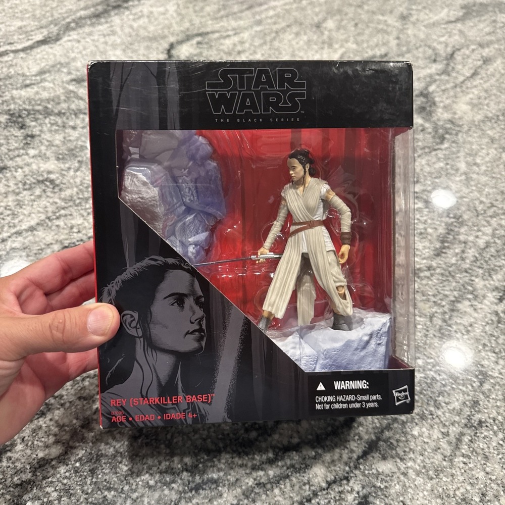 Star Wars The Black Series Rey Starkiller Base Action Figure NIB